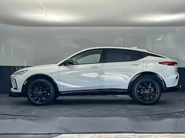 2025 Buick NV Sport Touring FWD
