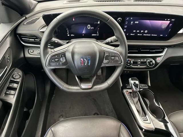 2025 Buick NV Sport Touring FWD