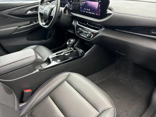 2025 Buick NV Sport Touring FWD