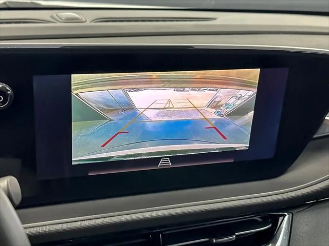 2025 Buick NV Sport Touring FWD