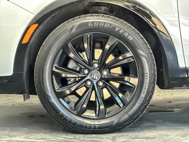 2025 Buick NV Sport Touring FWD