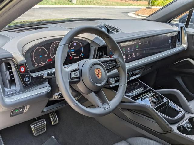 2026 Porsche Cayenne E-Hybrid S