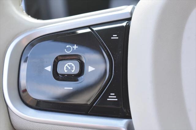 2020 Volvo S60 T6 Momentum