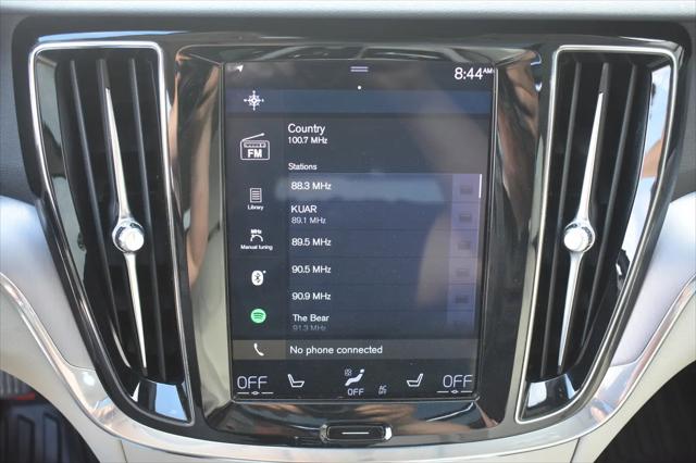 2020 Volvo S60 T6 Momentum