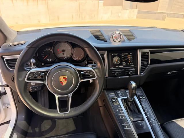 2015 Porsche Macan S