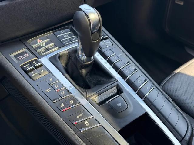 2015 Porsche Macan S