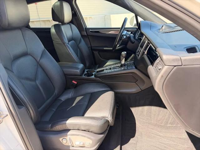 2015 Porsche Macan S
