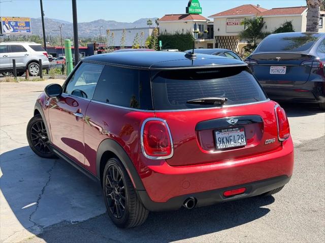 2017 MINI Hardtop Cooper