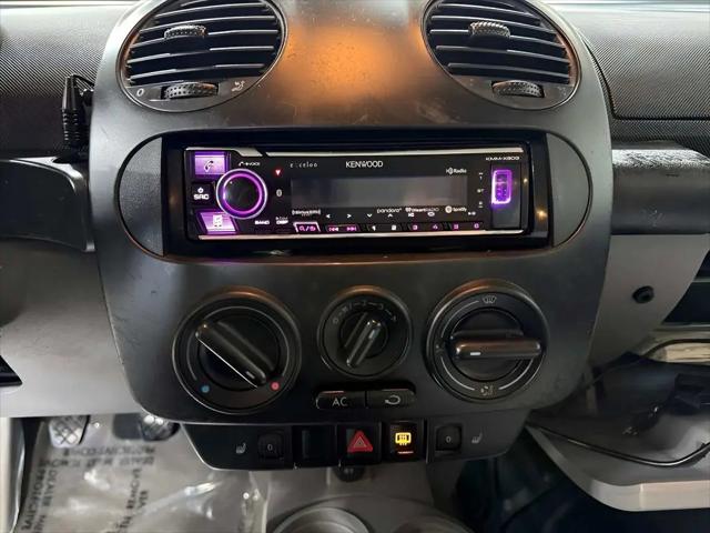 2003 Volkswagen New Beetle GLS