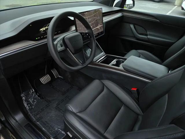 2024 Tesla Model X Long Range