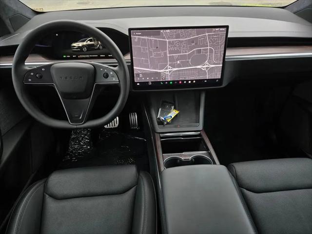 2024 Tesla Model X Long Range