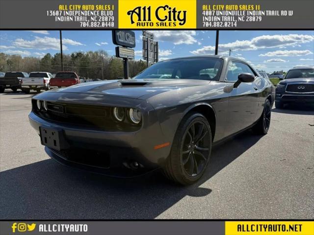 2016 Dodge Challenger SXT