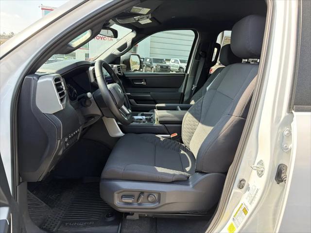 2026 Toyota Tundra SR5 CrewMax 5.5' Bed