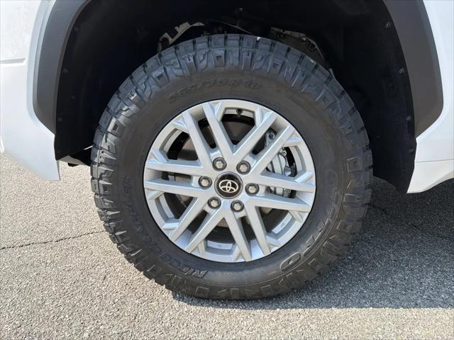 2026 Toyota Tundra SR5 CrewMax 5.5' Bed