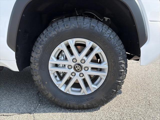 2026 Toyota Tundra SR5 CrewMax 5.5' Bed