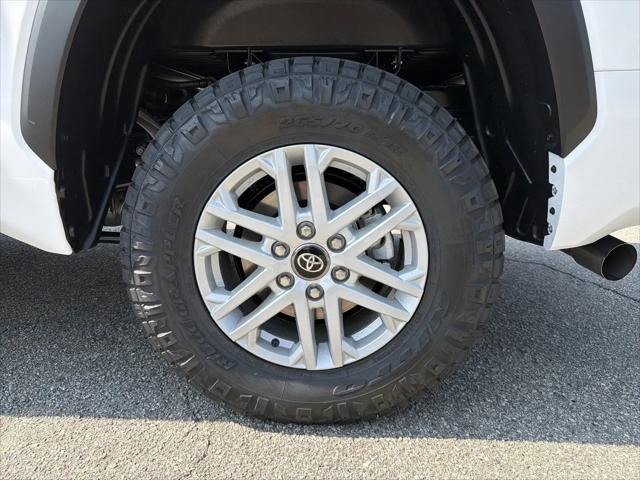 2026 Toyota Tundra SR5 CrewMax 5.5' Bed