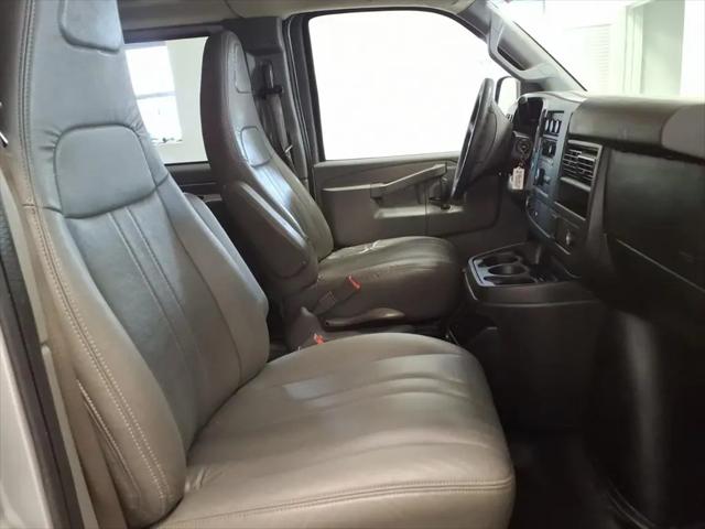 2017 Chevrolet Express LS