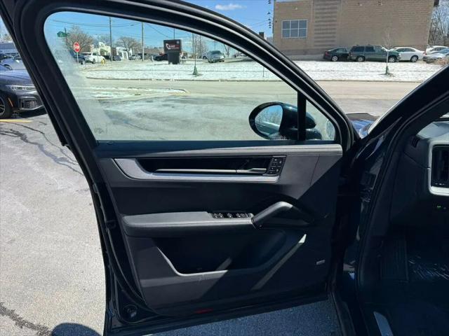 2024 Porsche Cayenne Cayenne