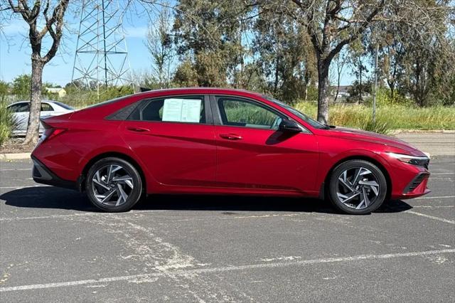 2025 Hyundai Elantra SEL Sport