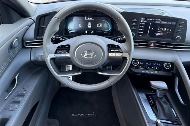 2025 Hyundai Elantra SEL Sport