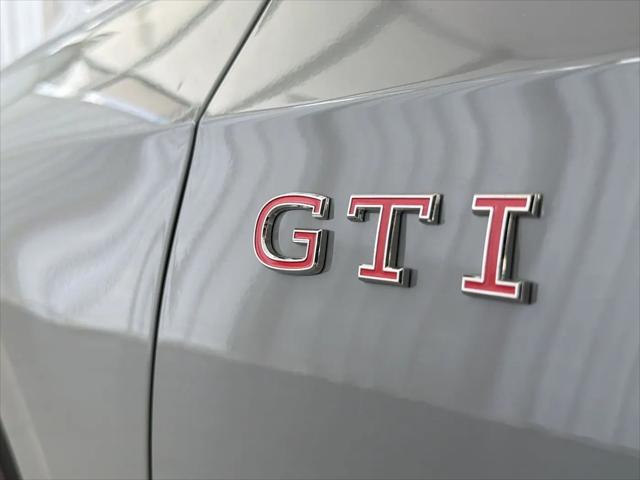 2026 Volkswagen Golf GTI SE