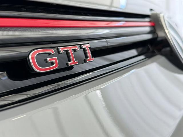 2026 Volkswagen Golf GTI SE