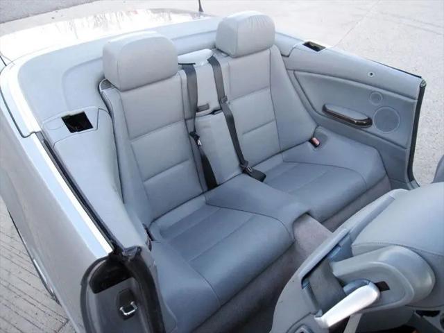 2004 BMW 325Ci 325Ci