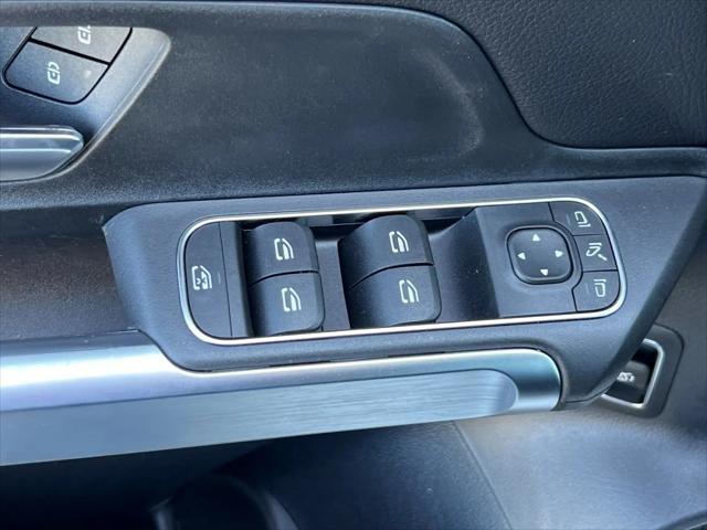 2026 Mercedes-Benz GLB 4MATIC