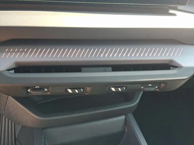 2025 BMW Coupe xDrive