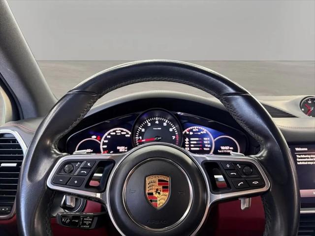 2022 Porsche Cayenne Platinum Edition