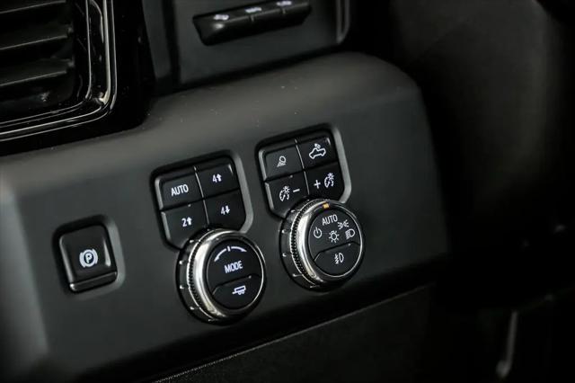 2024 GMC Sierra 2500HD 4WD Crew Cab Standard Bed AT4