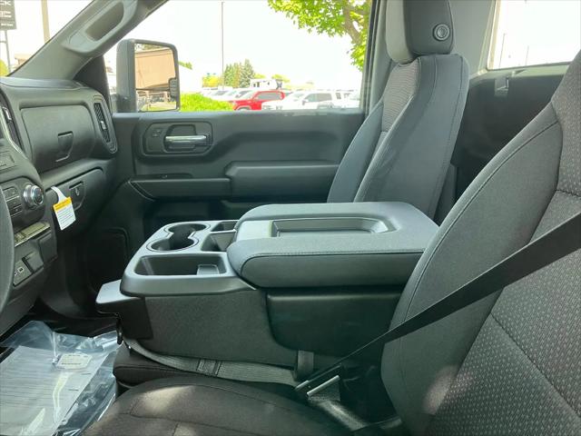2026 GMC Sierra 2500HD Regular Cab, Long Bed, Pro, 4WD