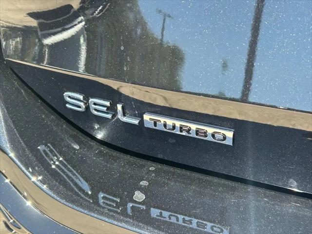 2026 Volkswagen Tiguan SEL R-Line Turbo