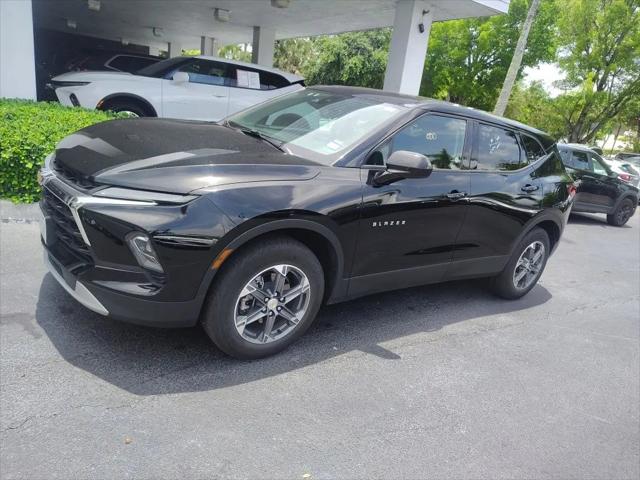 2025 Chevrolet Blazer AWD 2LT