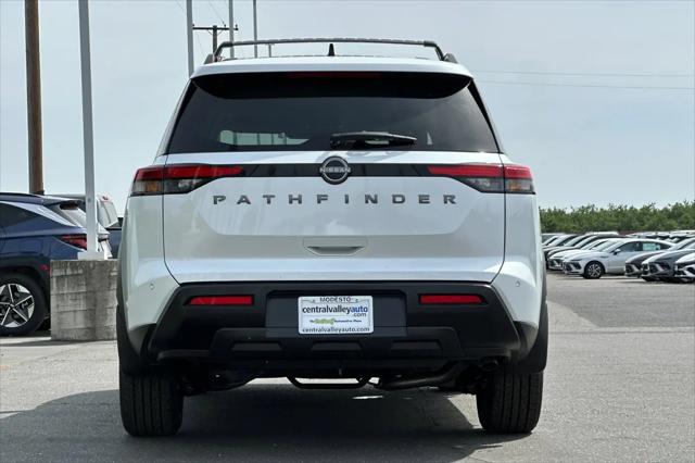 2026 Nissan Pathfinder SV