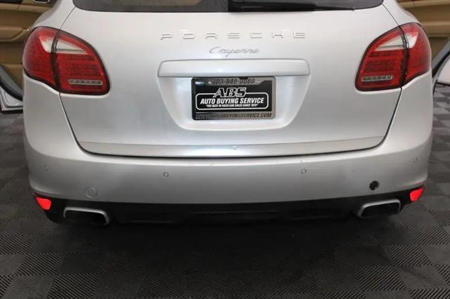 2012 Porsche Cayenne Cayenne