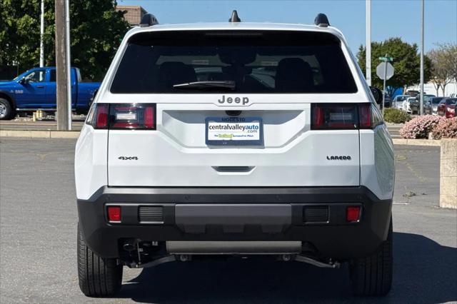 2026 Jeep Cherokee Laredo 4x4