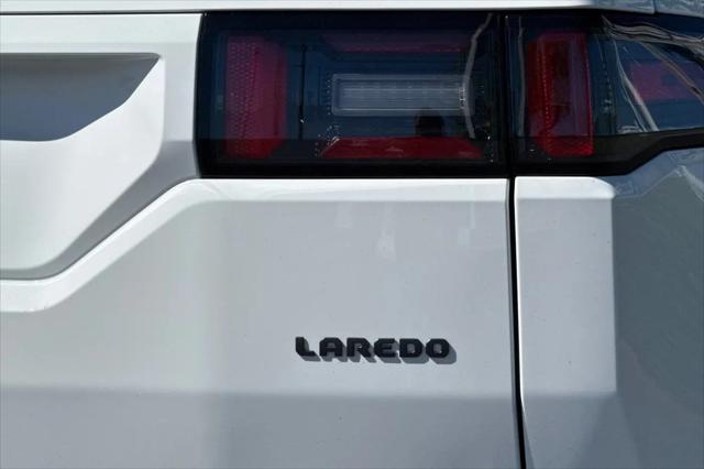 2026 Jeep Cherokee Laredo 4x4