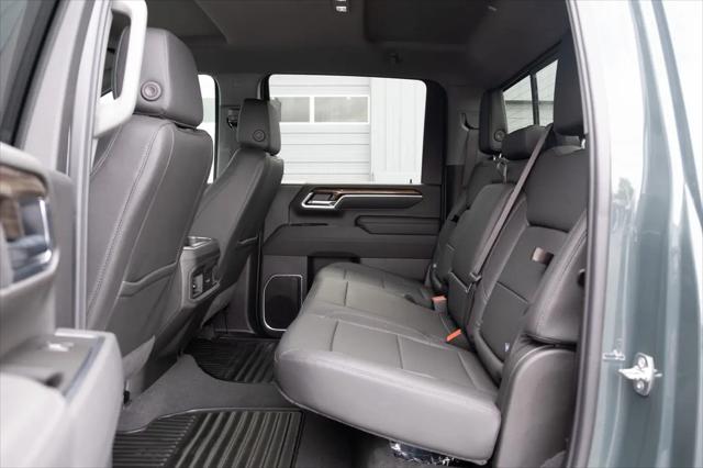 2026 Chevrolet Silverado 3500HD Crew Cab, Long Bed, LT Dual Rear Wheel, RWD