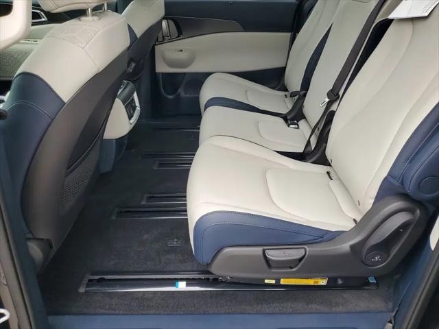 2026 Kia Carnival MPV SX