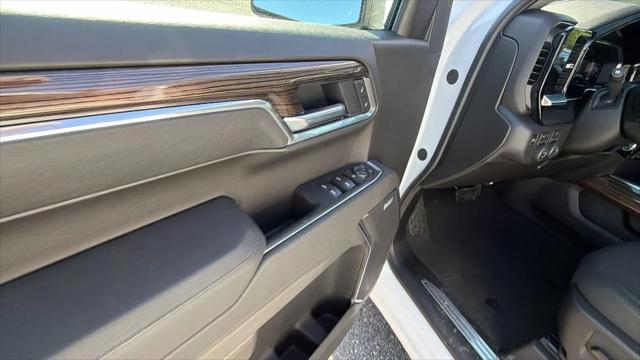 2026 Chevrolet Silverado 1500 4WD Crew Cab Short Bed RST