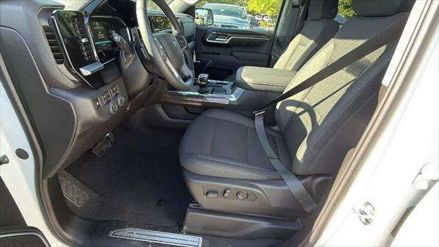 2026 Chevrolet Silverado 1500 4WD Crew Cab Short Bed RST