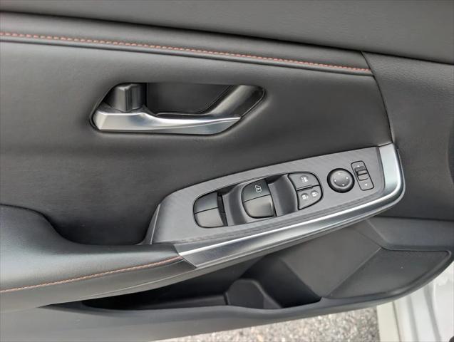 2023 Nissan Sentra SR Xtronic CVT