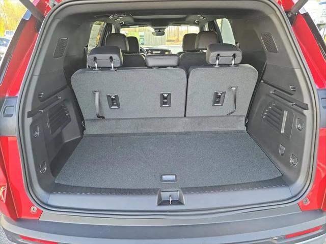 2026 Chevrolet Traverse FWD LT