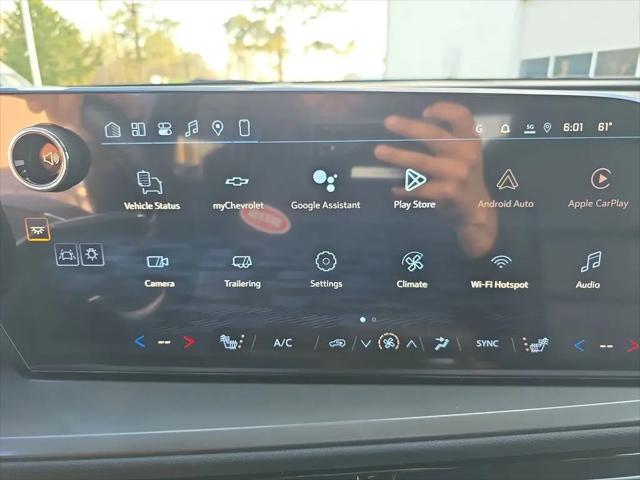 2026 Chevrolet Traverse FWD LT