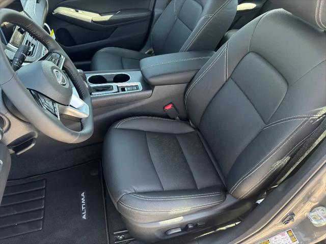 2026 Nissan Altima SV FWD