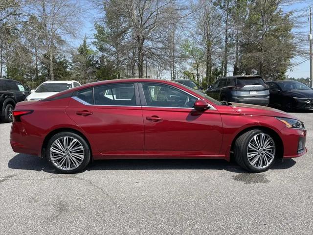 2026 Nissan Altima SV FWD