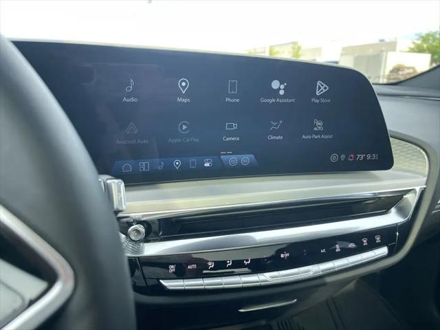2024 Cadillac iQ Sport w/1SF