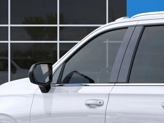 2026 Chevrolet Suburban LS, 4WD