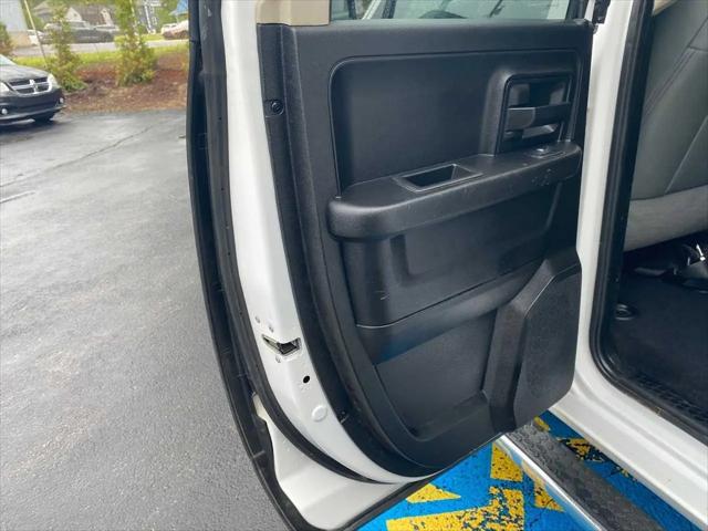 2019 Ram 1500 Classic Express Quad Cab 4x4 6'4" Box